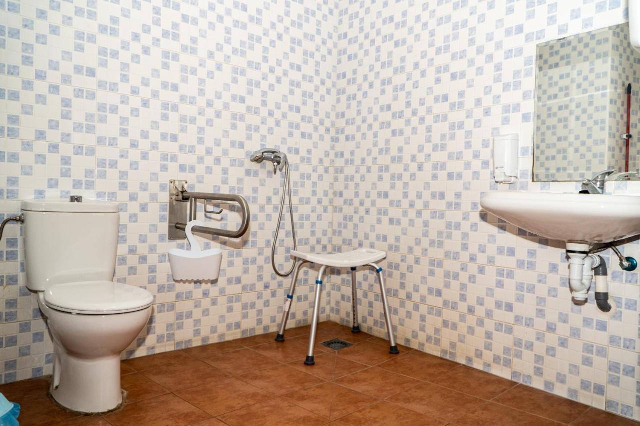 Albergue De Cuellar Ngoại thất bức ảnh